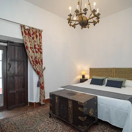 La Casa 1832 Boutique