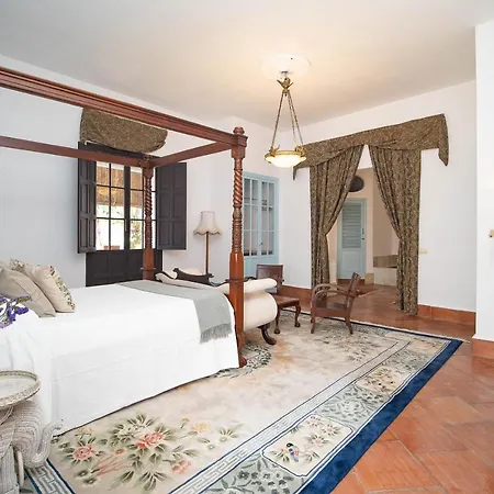 Bed and breakfast La Casa 1832 Boutique Sanlúcar de Barrameda