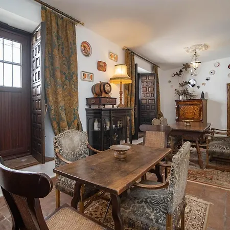 La Casa 1832 Boutique Bed and breakfast Sanlúcar de Barrameda