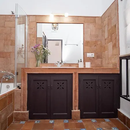 La Casa 1832 Boutique *