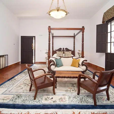 La Casa 1832 Boutique